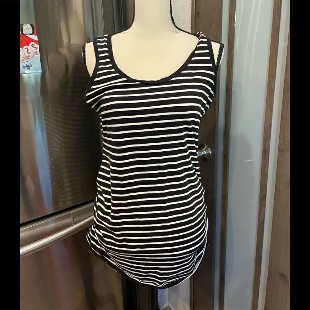 Oh Baby By Motherhood Maternity Top